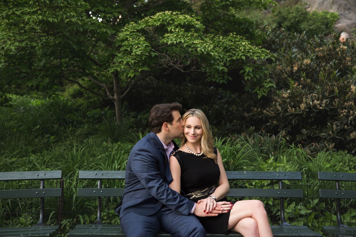 engagement session in Central Park